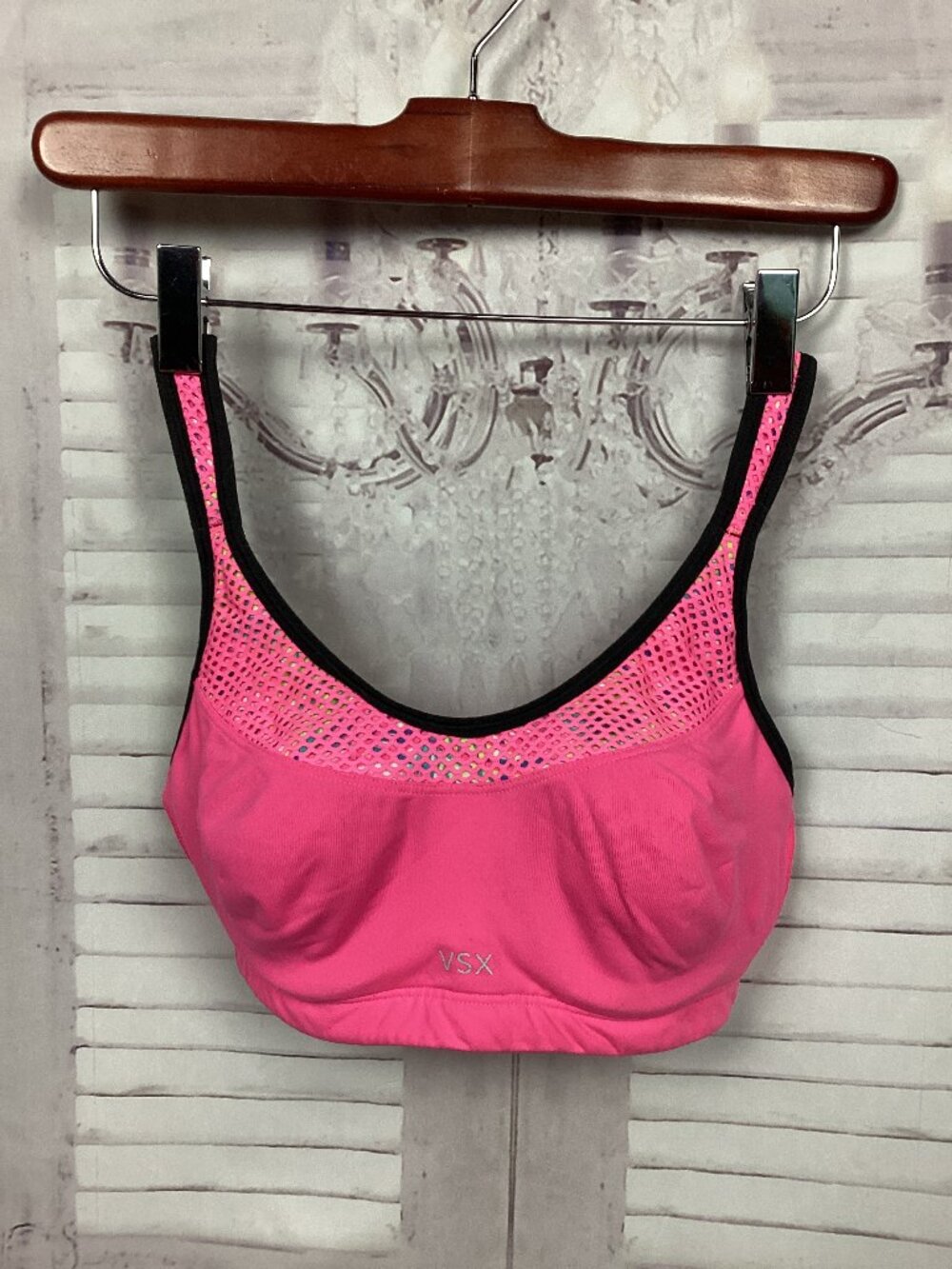 Victoria's Secret Sports Bra Pink 32D